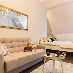 Apartamento Goldeneye Center